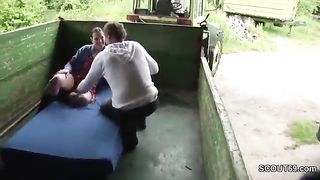 German MILF Mother Sedcue To Fuck Outdoor by Stranger