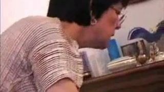 Granny with glasses doing AnalGranny with glasses doing Anal