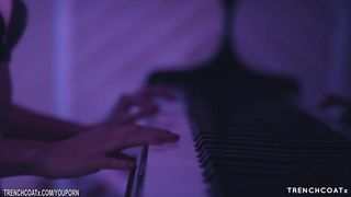 Teen Vina Skyy fucked hard doggystyle - TRENCHCOATx