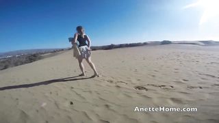 Dogging sur la plage bukkake 80 bites en cam voyeur