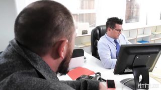 Petite Pussy of all Natural Teen Kiara Cole gets Fucked Hard by her Client