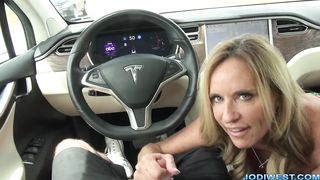Jodi West Shows the Benefits of having a self Driving Tesla