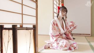 RION (shion Utsunomiya) - Versace on the Floor