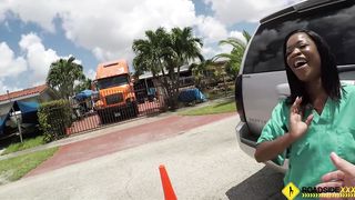 Roadside - Ebony Chick Fucks her Mechanic so he will Fix her Car Asap